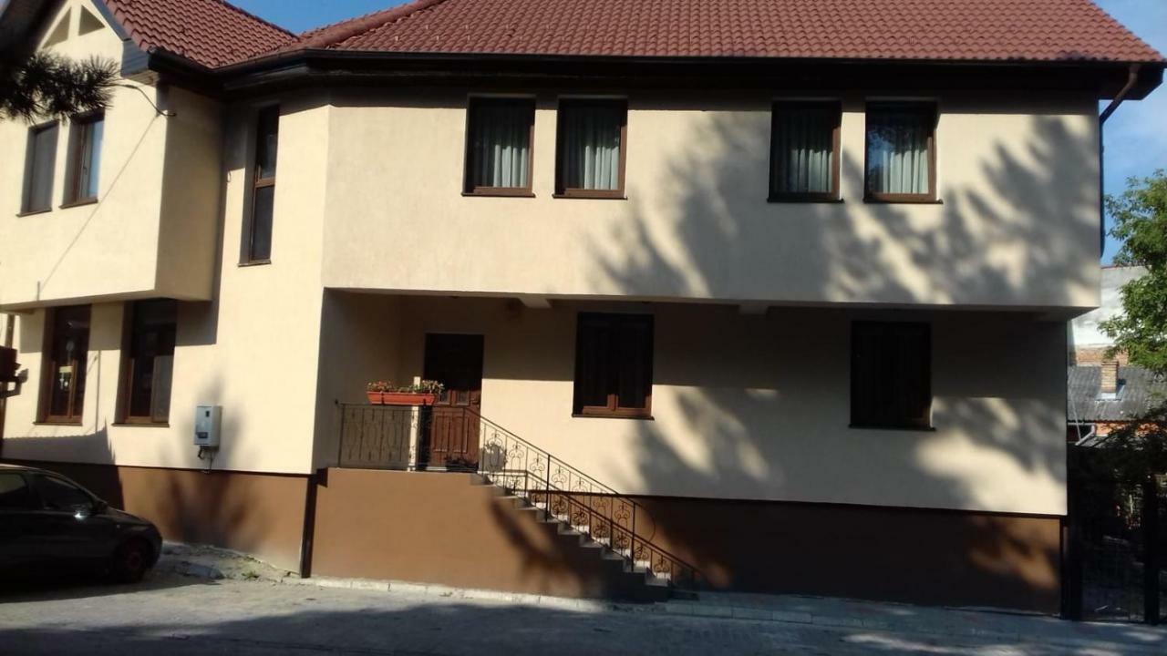 Casa Claudia Hotel Sangeorgiu de Padure Bagian luar foto
